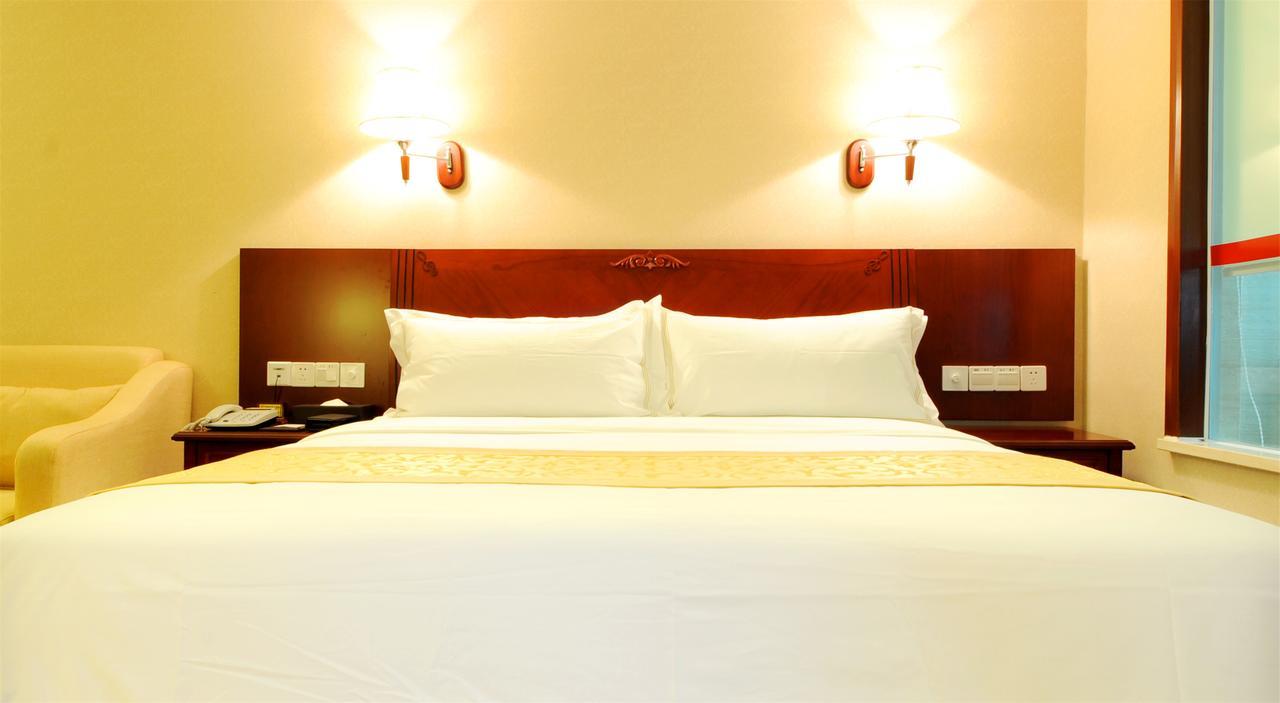 Vienna Hotel Shanghai Fengxian South Bridge Jinhai Road מראה חיצוני תמונה