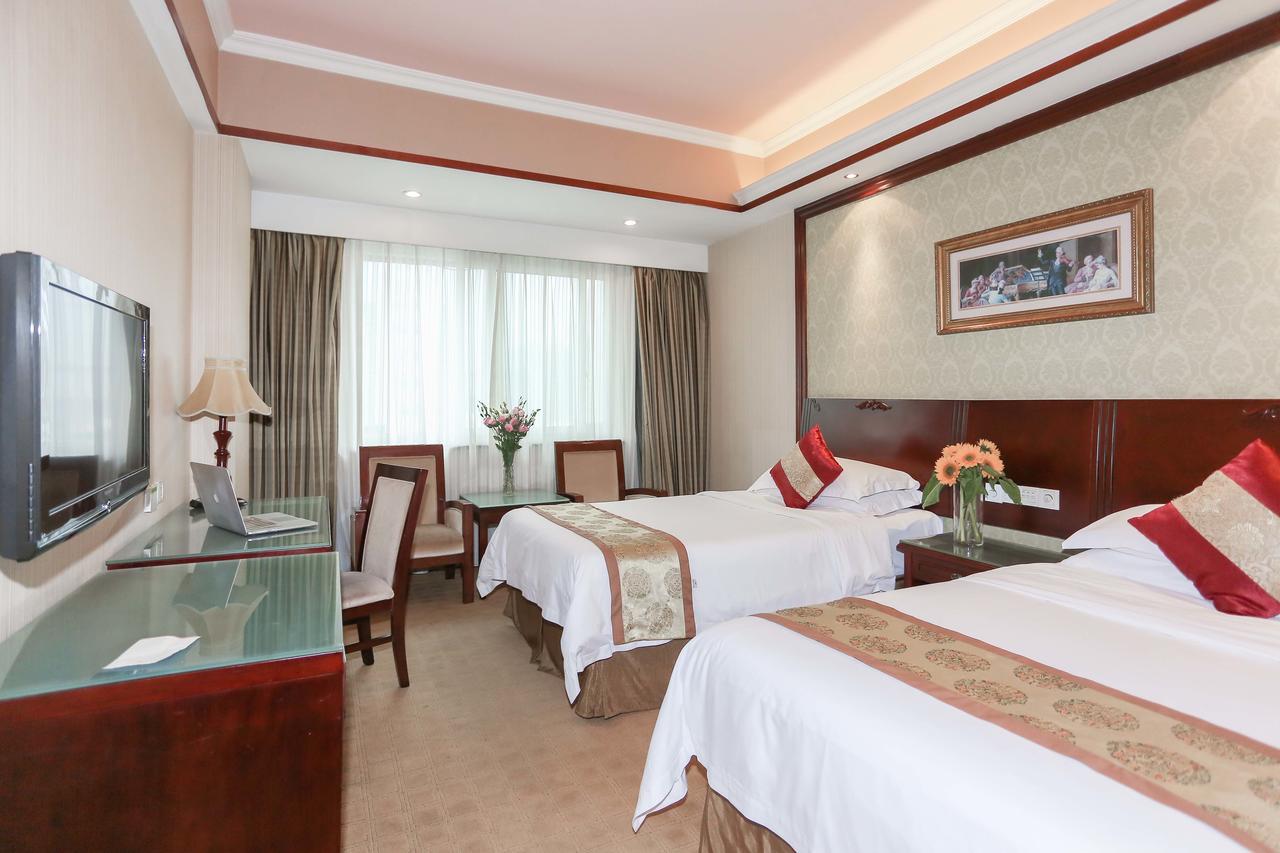 Vienna Hotel Shanghai Fengxian South Bridge Jinhai Road מראה חיצוני תמונה