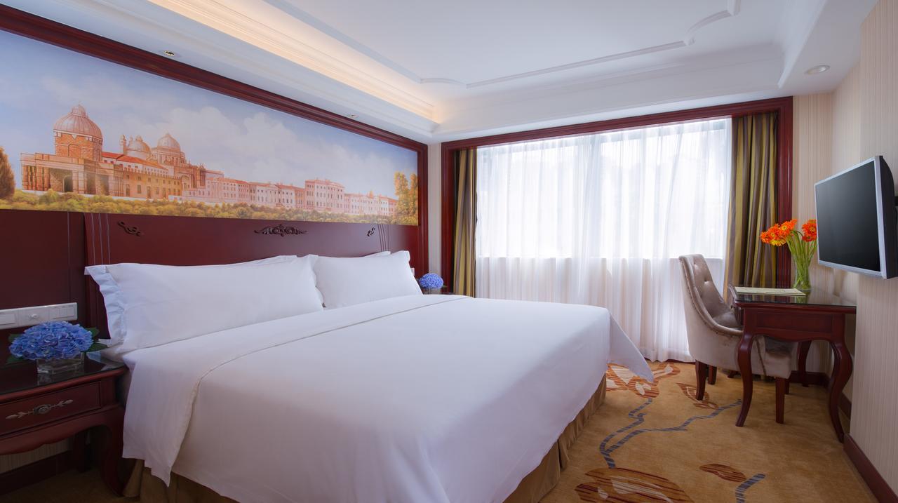 Vienna Hotel Shanghai Fengxian South Bridge Jinhai Road מראה חיצוני תמונה