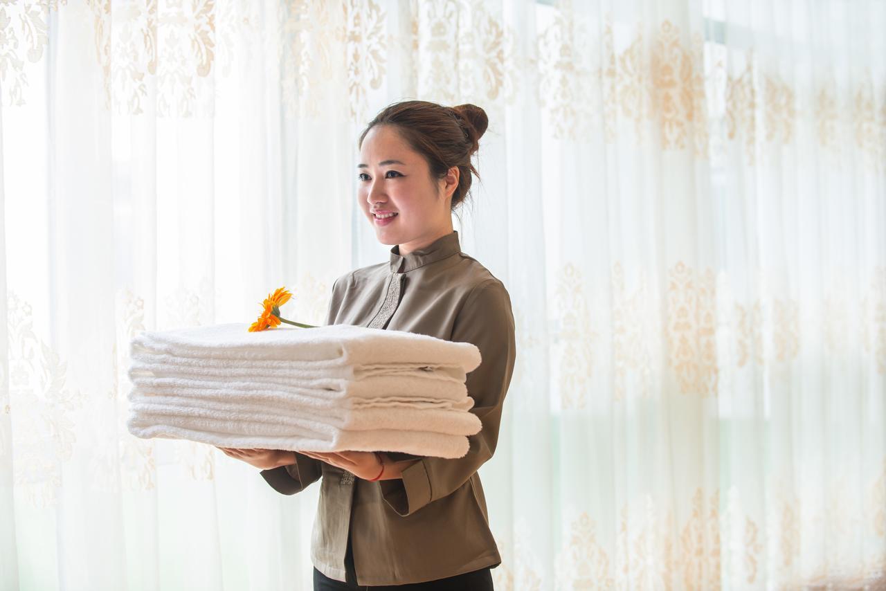 Vienna Hotel Shanghai Fengxian South Bridge Jinhai Road מראה חיצוני תמונה