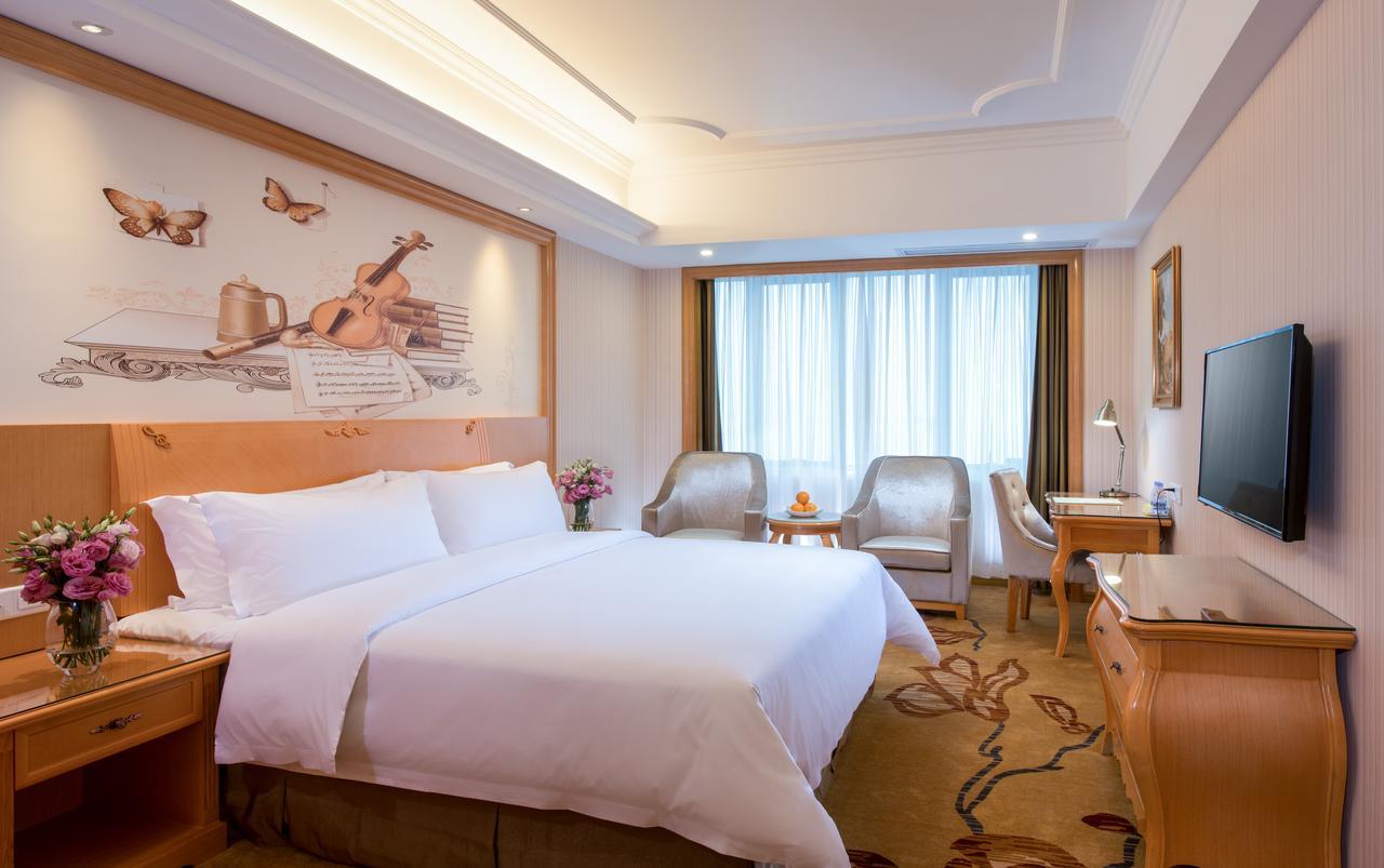 Vienna Hotel Shanghai Fengxian South Bridge Jinhai Road מראה חיצוני תמונה